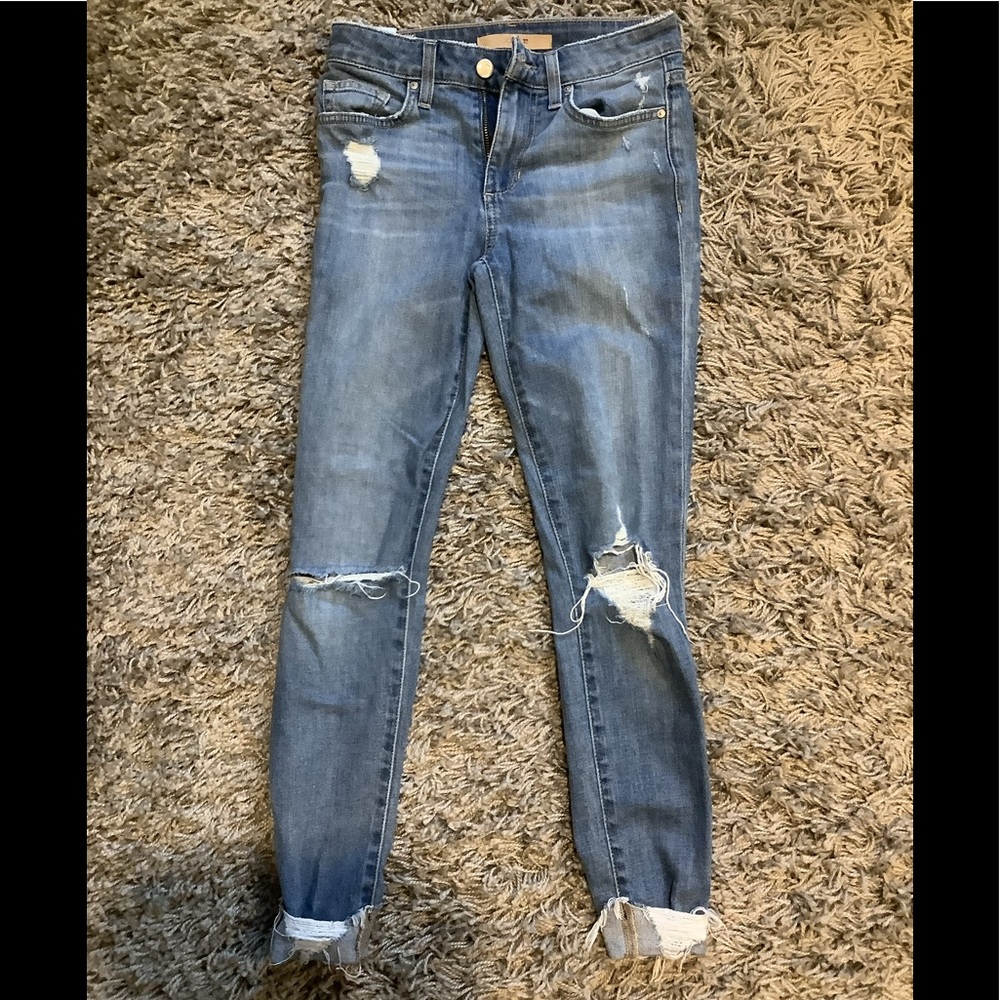 Joe’s blue jeans size W24